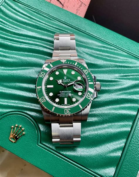 Rolex Submariner Date HULK Full Set 2014 Green on 